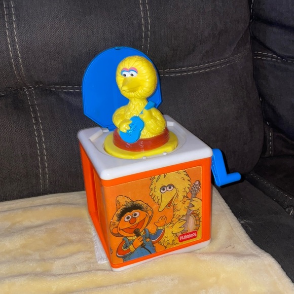Vintage Playskool Sesame Street Jack In The Box. - Picture 1 of 5